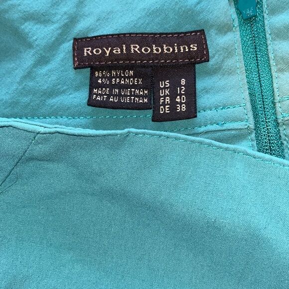 EXCELLENT CONDITION SIZE 8 GREEN ROYAL ROBBINS DISCOVERY SKORT - Picture 5 of 7